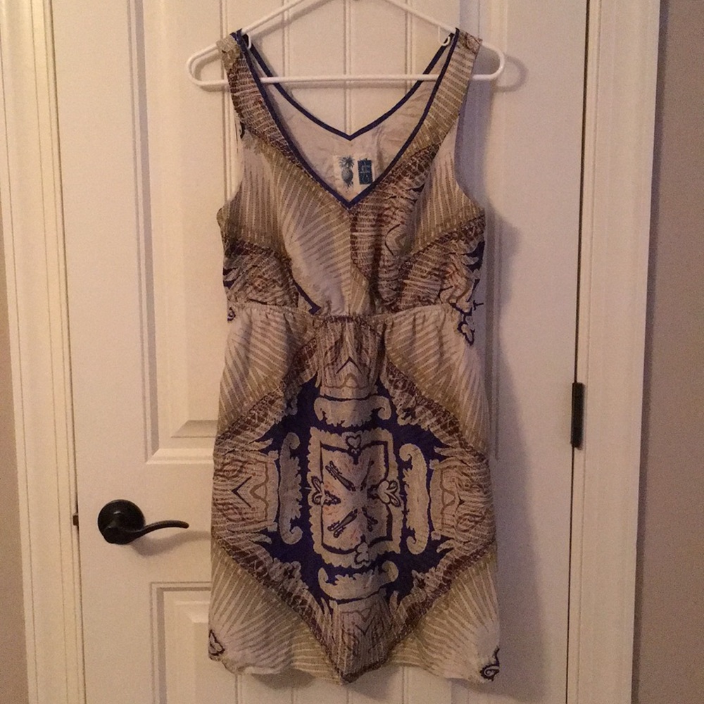 Edme & Esyllte dress